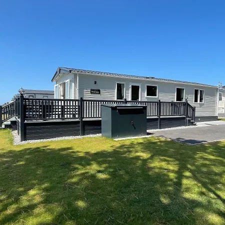 With Stunning Views * Newquay (Cornwall)