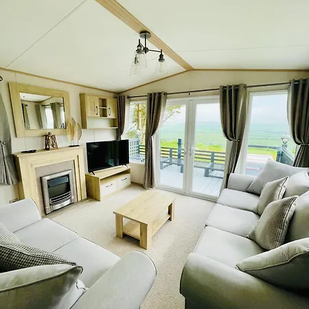 With Stunning Views Holiday park Newquay (Cornwall)